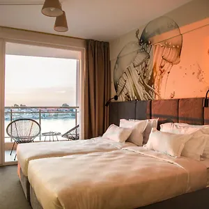 Coral Hotel