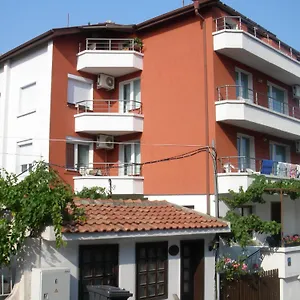 3* Pensjonat House Prodanovi