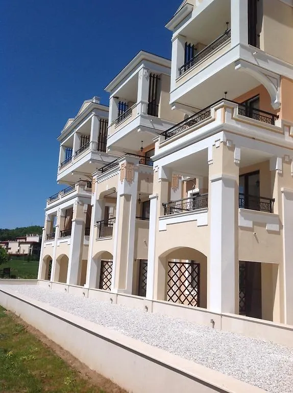 Apartment In Green Beach Resort Sozopol