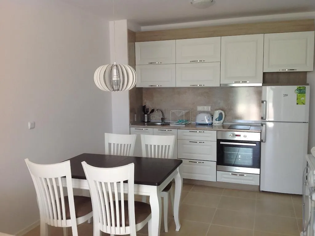 Apartment In Green Beach Resort Sozopol