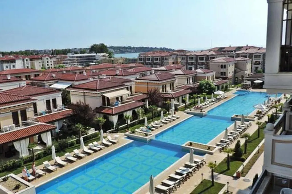 Apartment In Green Beach Resort Sozopol